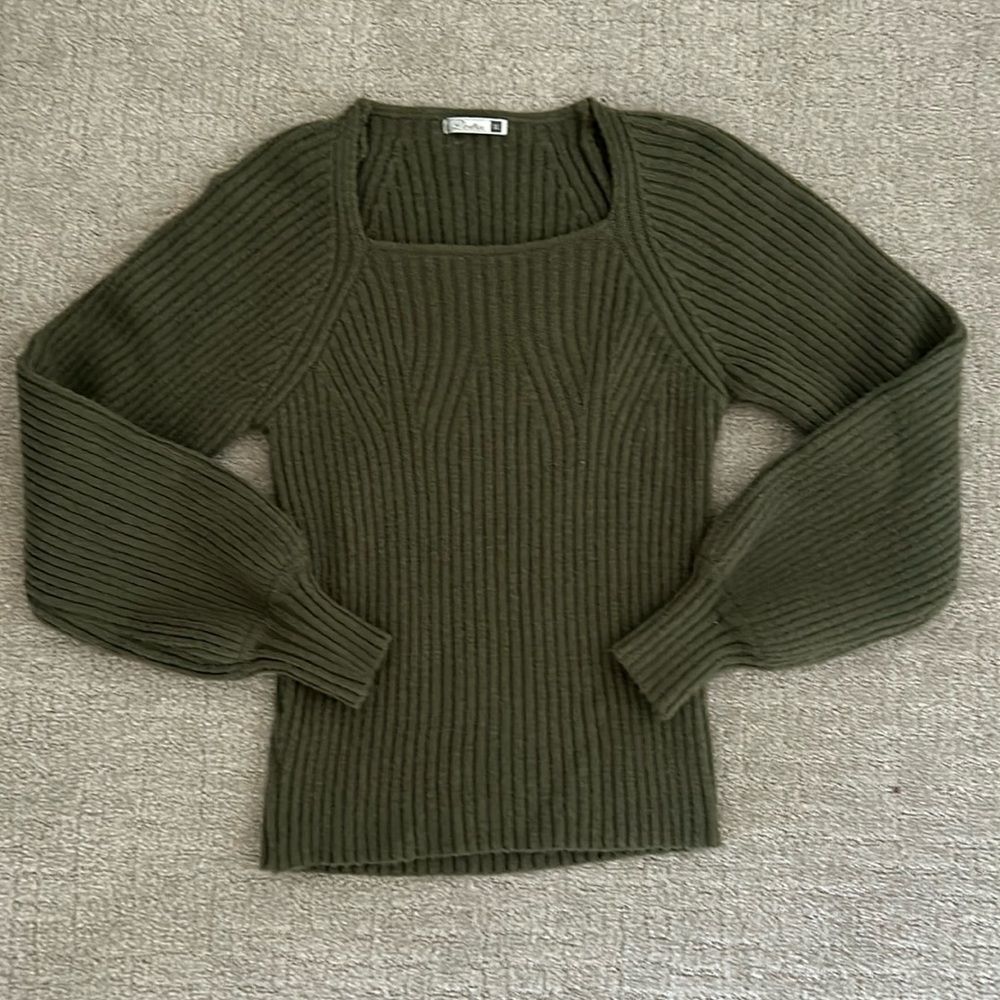 Dorose Green Sweater